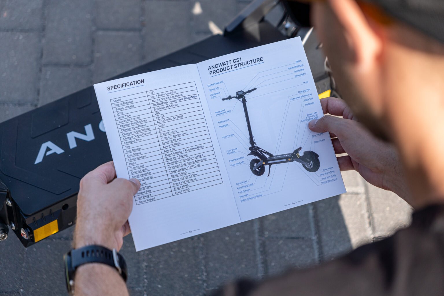 ANGWATT CS1 electric scooter for €560 — Niuxtech