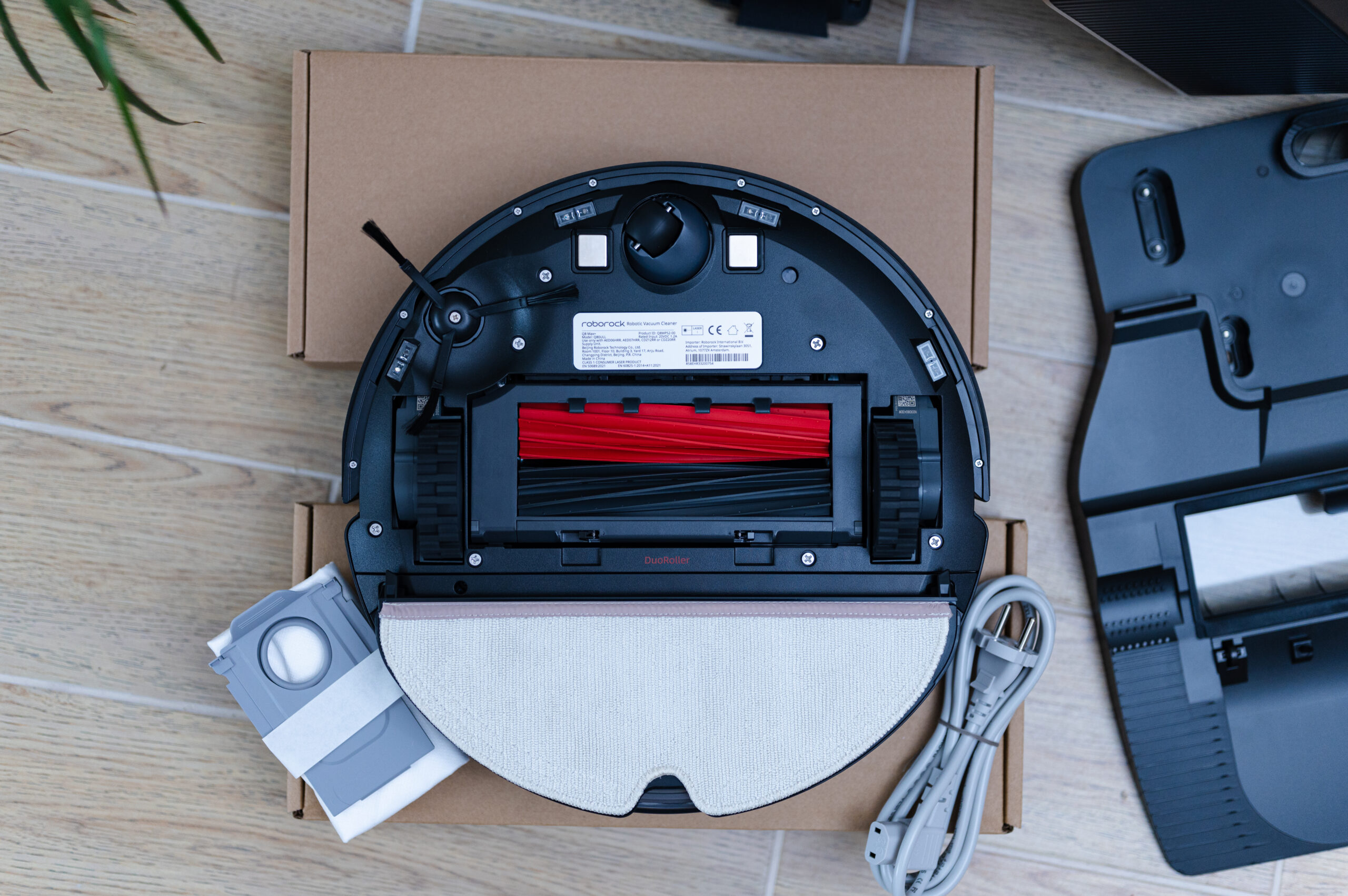 Roborock Q8 Max Plus - apžvalga ir valymo testai — Niuxtech