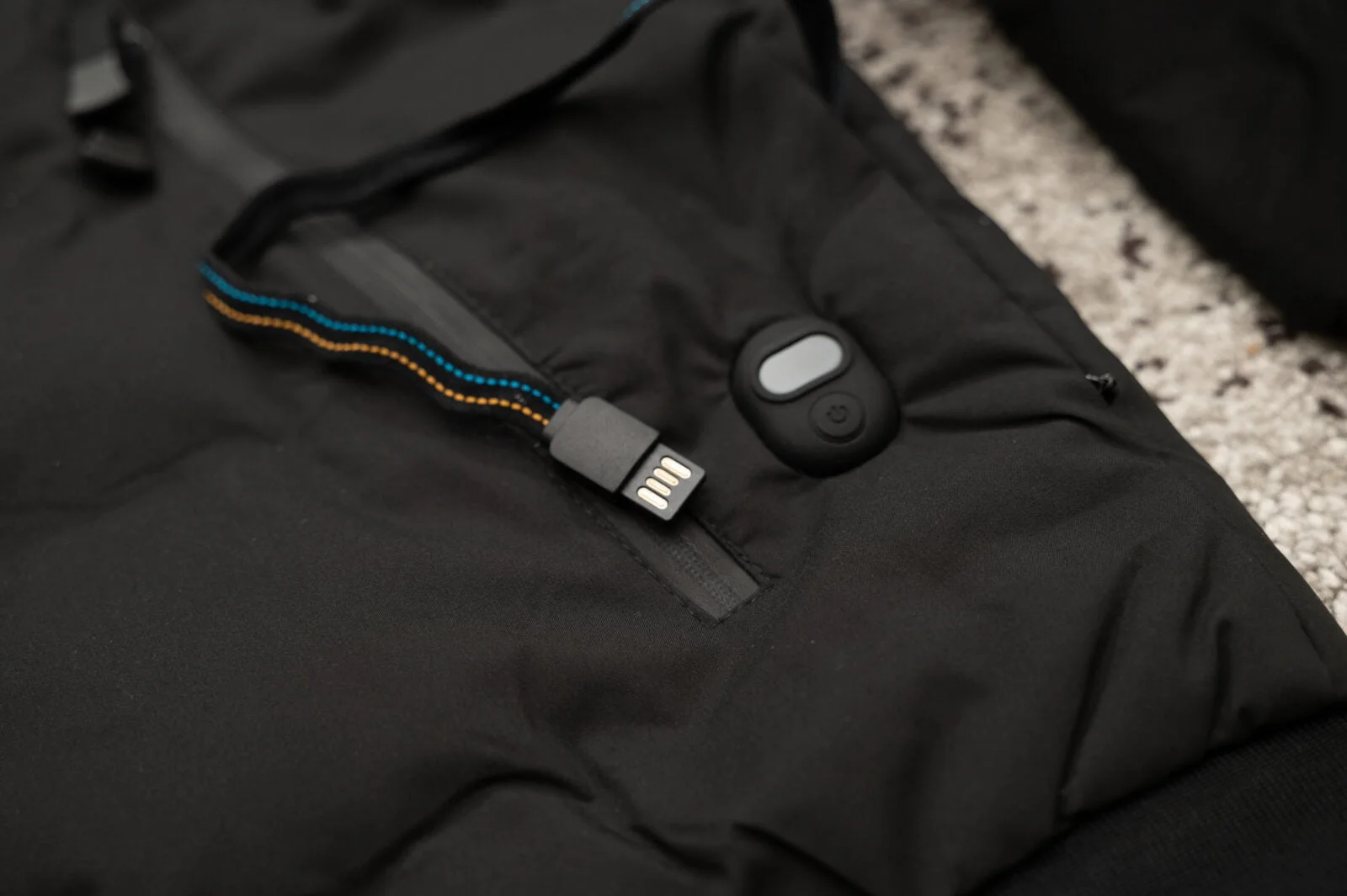 We tested 3 different jackets with a heating function Niuxtech